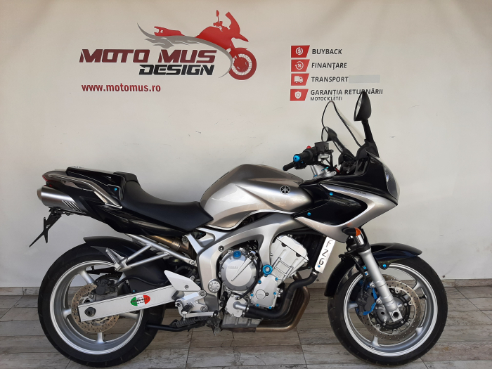 Motocicleta Yamaha FZ6 Fazer 600cc 96.5CP - Y04617 [1]
