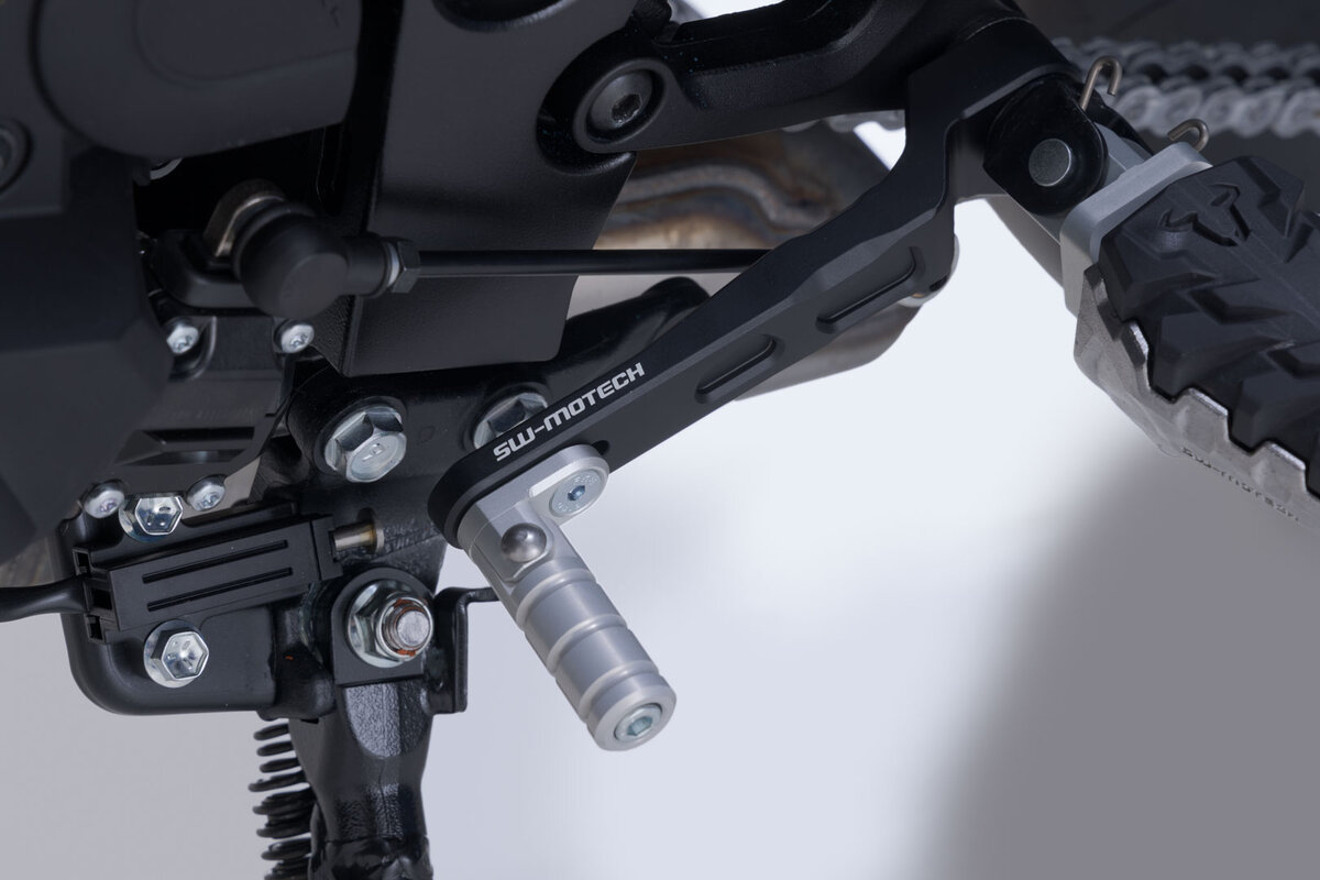 Pedala schimbator viteza Reglabil Suzuki GSX-S1000GX (23-). [3]