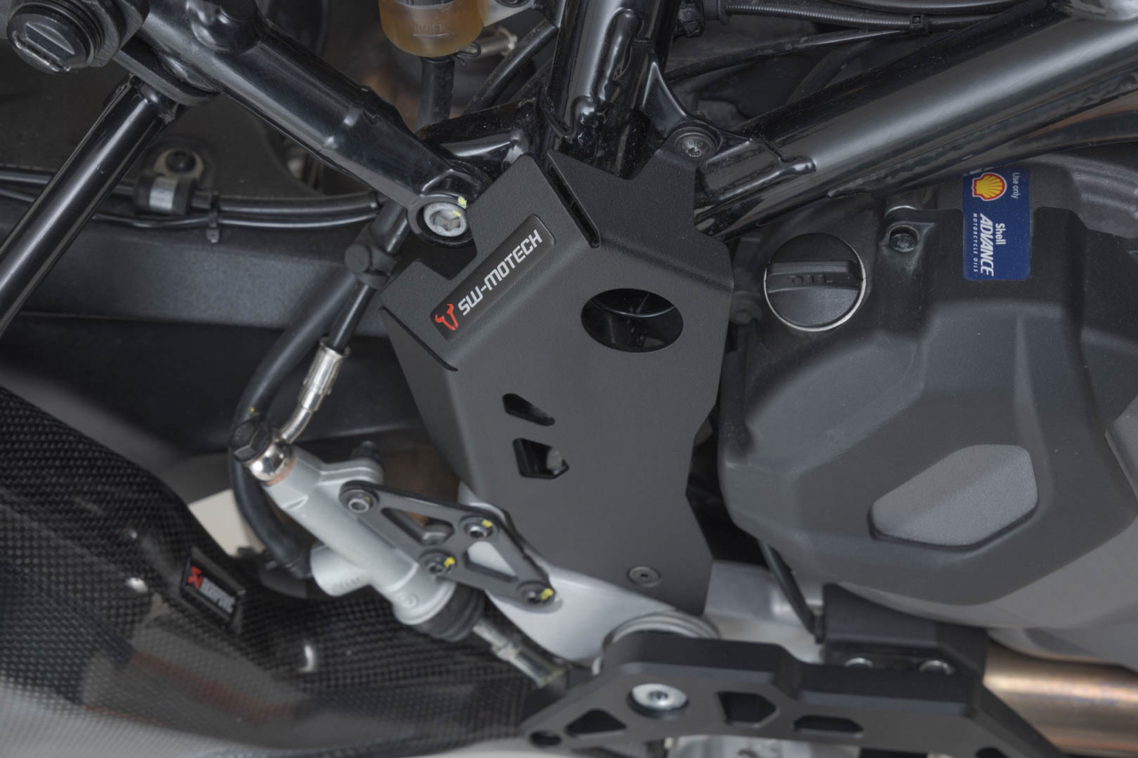 Protectie calcai Negru Ducati DesertX (22-) / Rally (23-). [3]