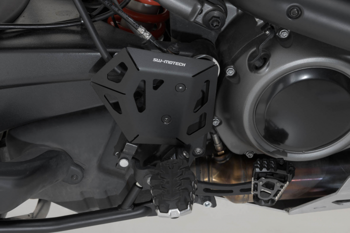 Protectie cilindru frana Argintiu Harley-Davidson Pan America (21-). Sw-Motech [4]