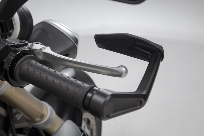 Protectii manete cu deflector de vant Triumph Street Triple 675. [7]