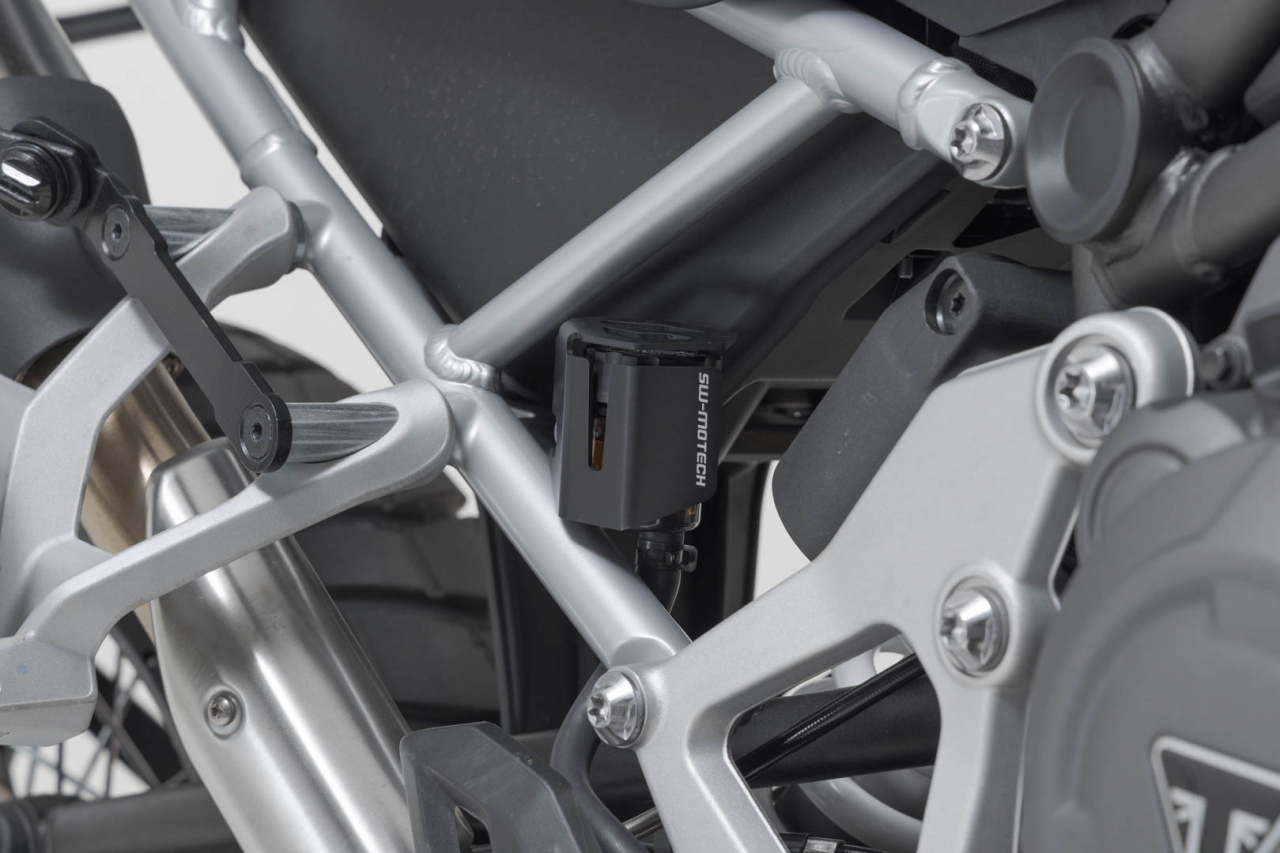 Protectie rezervor lichid frana Triumph Tiger 1200 models (22-). [3]