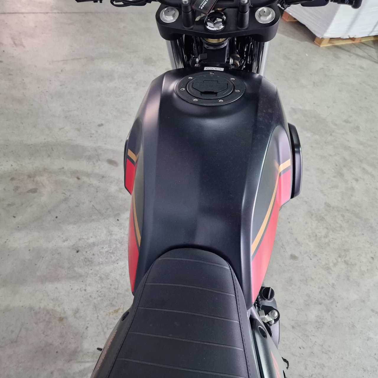 Royal Enfield Himalayan ABS | An 2023 | R00714 [8]