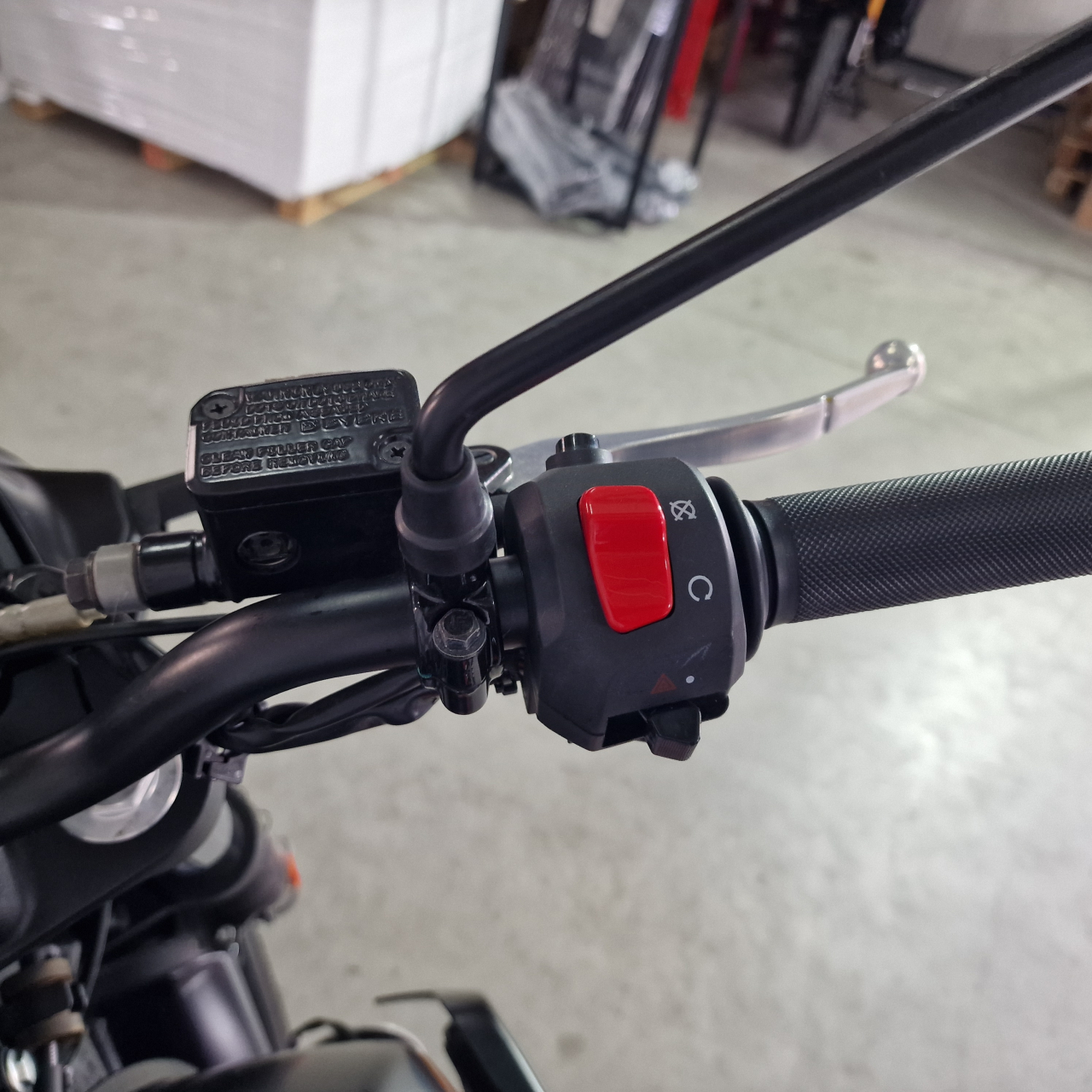 Royal Enfield Himalayan ABS | An 2023 | R00714 [7]