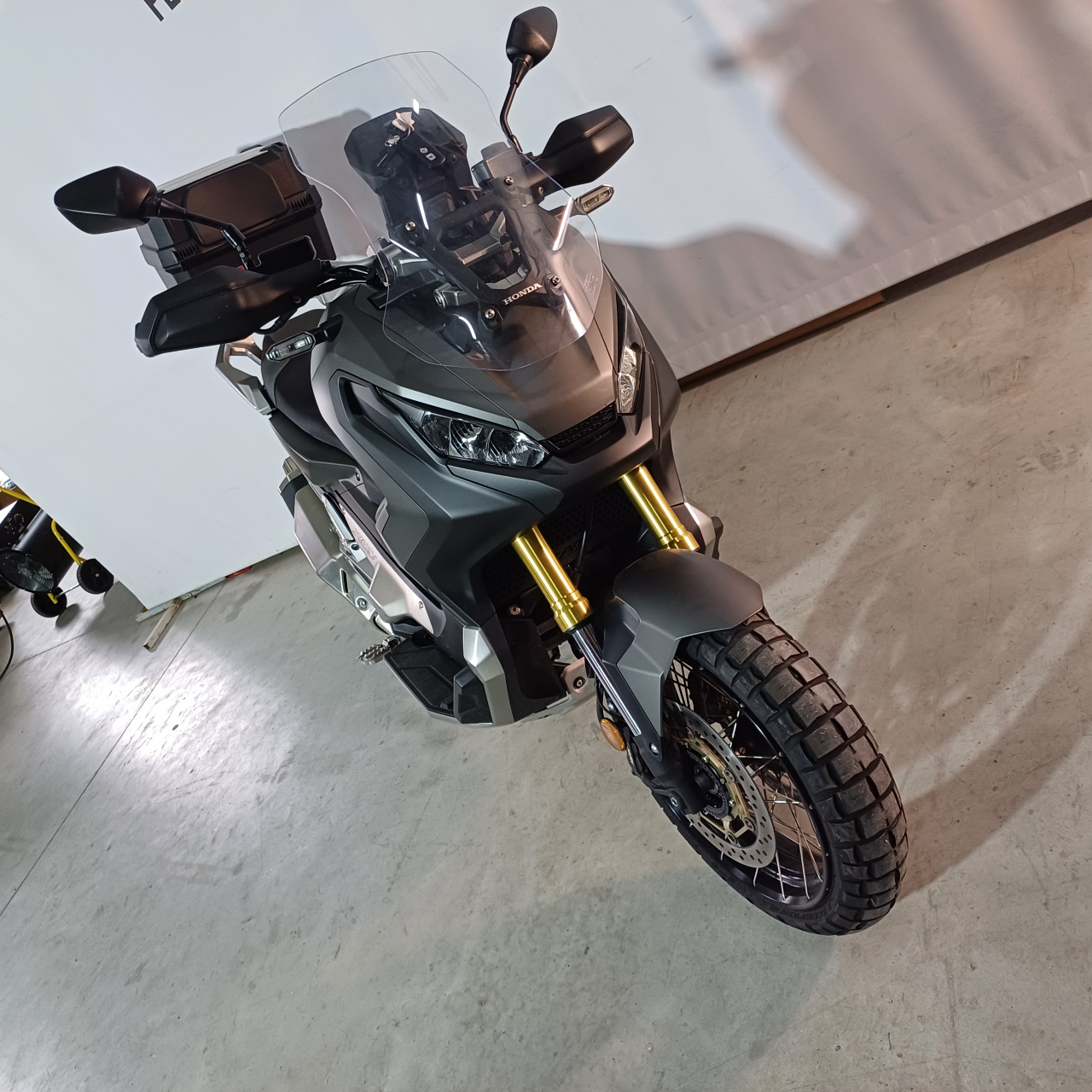Honda X-ADV ABS | An 2018 | H05580 [2]