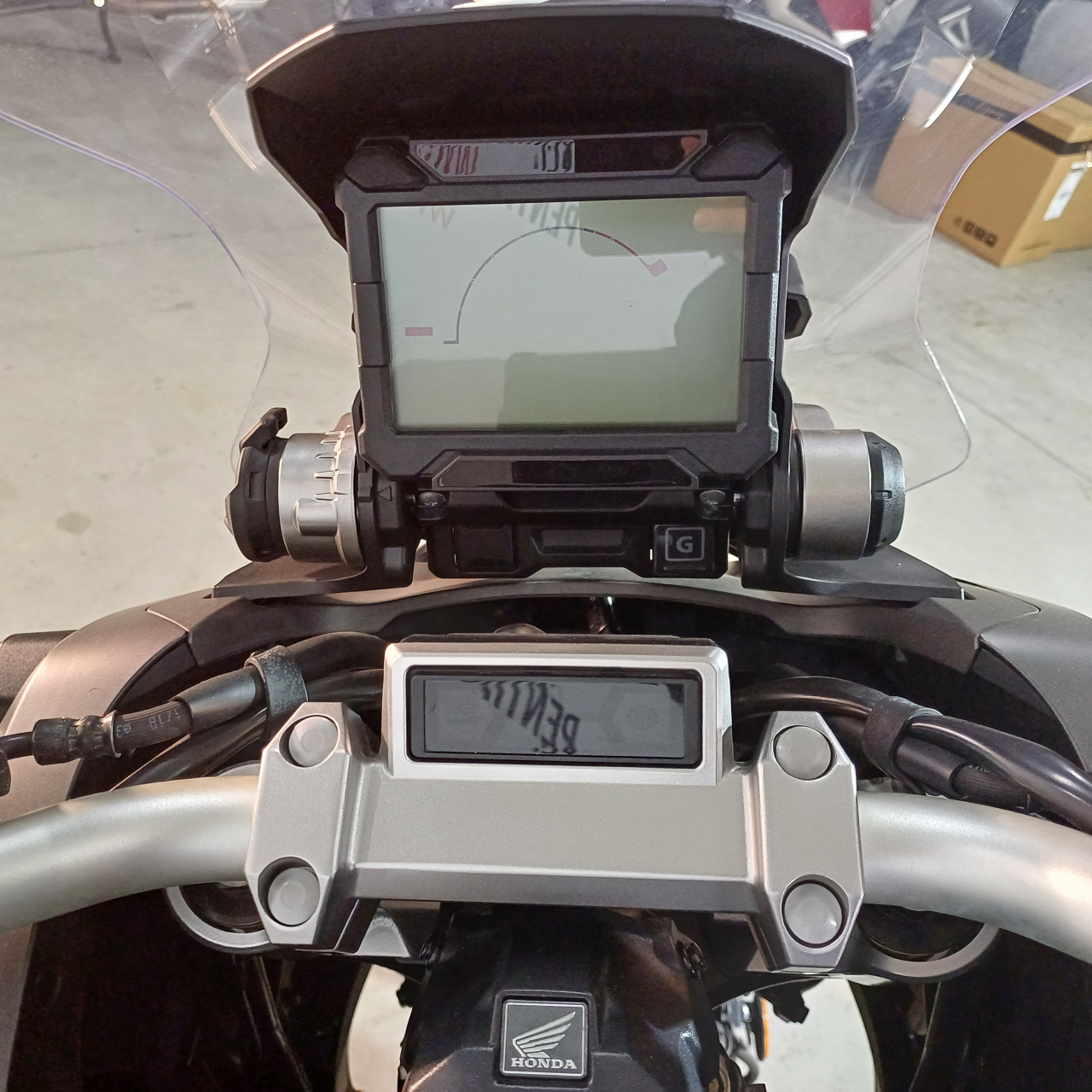 Honda X-ADV ABS | An 2018 | H05580 [5]