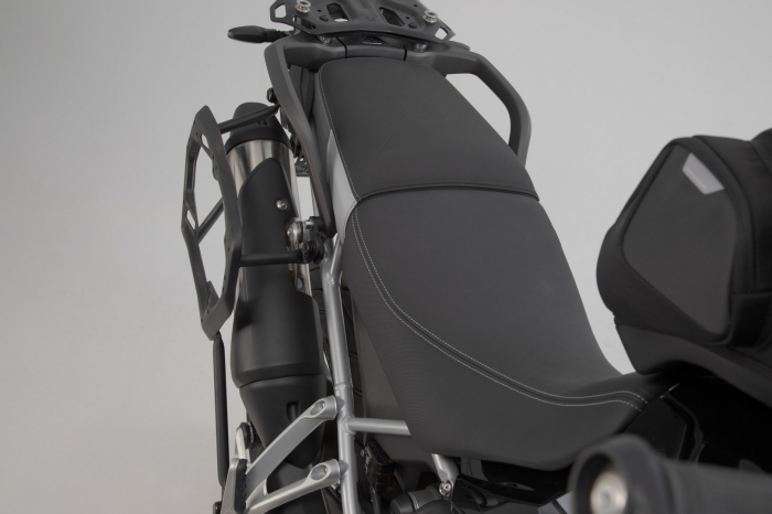 Set 3 cutii Adventure cu sistem fixare Triumph Tiger 900/GT/Rally/Pro (19-) Sw-Motech [4]