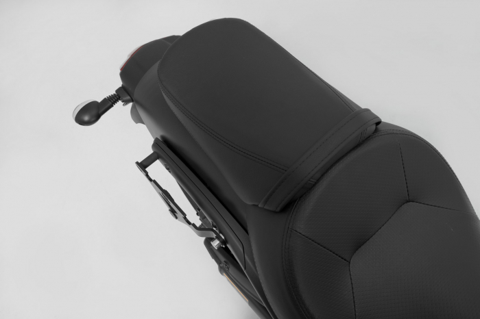 Set genti laterale Legend Gear LH Kawasaki Vulcan S (16-). Sw-Motech [5]