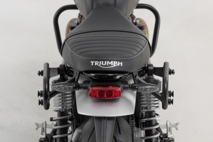 Set genti laterale Legend Gear Triumph Speed Twin 1200 (18-). [7]