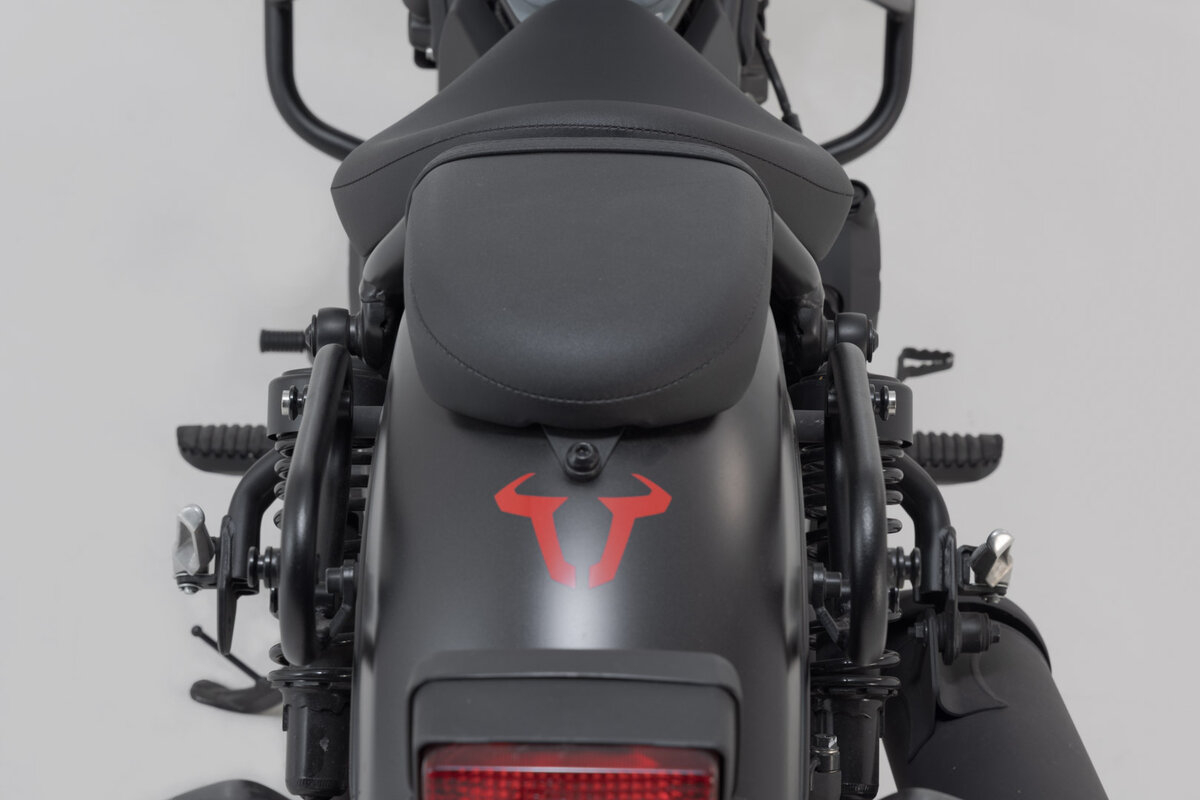 Set genti laterale Urban ABS Sw-Motech cu sistem fixare 2x 16 l. Honda CMX500 Rebel (16-) [7]