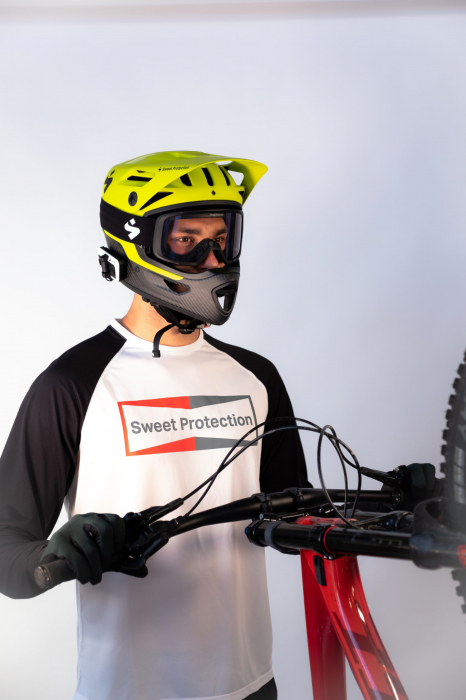 Sistem de comunicatie Cardo Packtalk Outdoor [10]