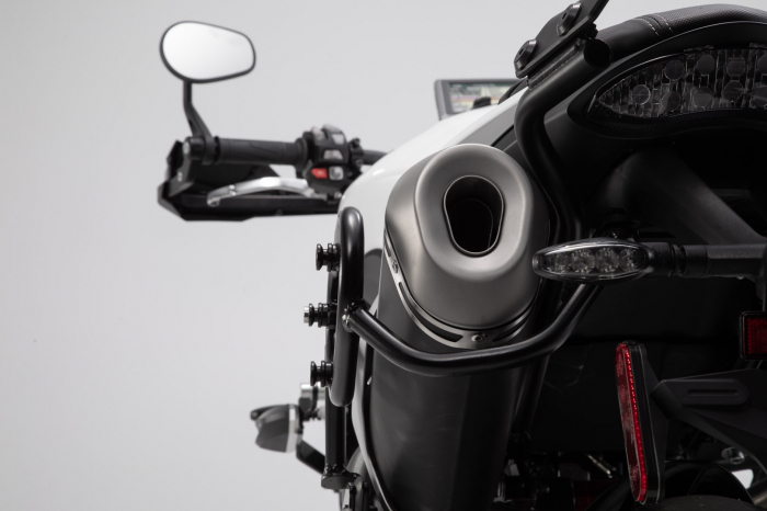 SLC side carrier set Triumph Speed Triple 1050 (18-). [5]