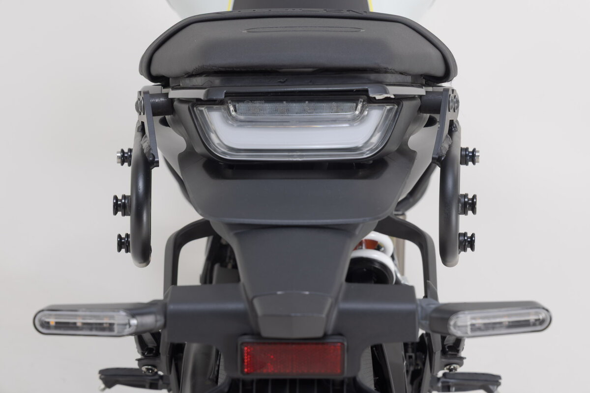 Suport geanta SLC dreapta Husqvarna Svartpilen/Vitpilen 401 (23-) Sw-Motech [7]