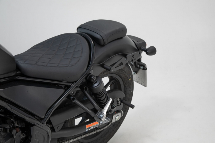 Suport geanta SLH LH2 stanga Honda CMX500 Rebel (16-). [3]