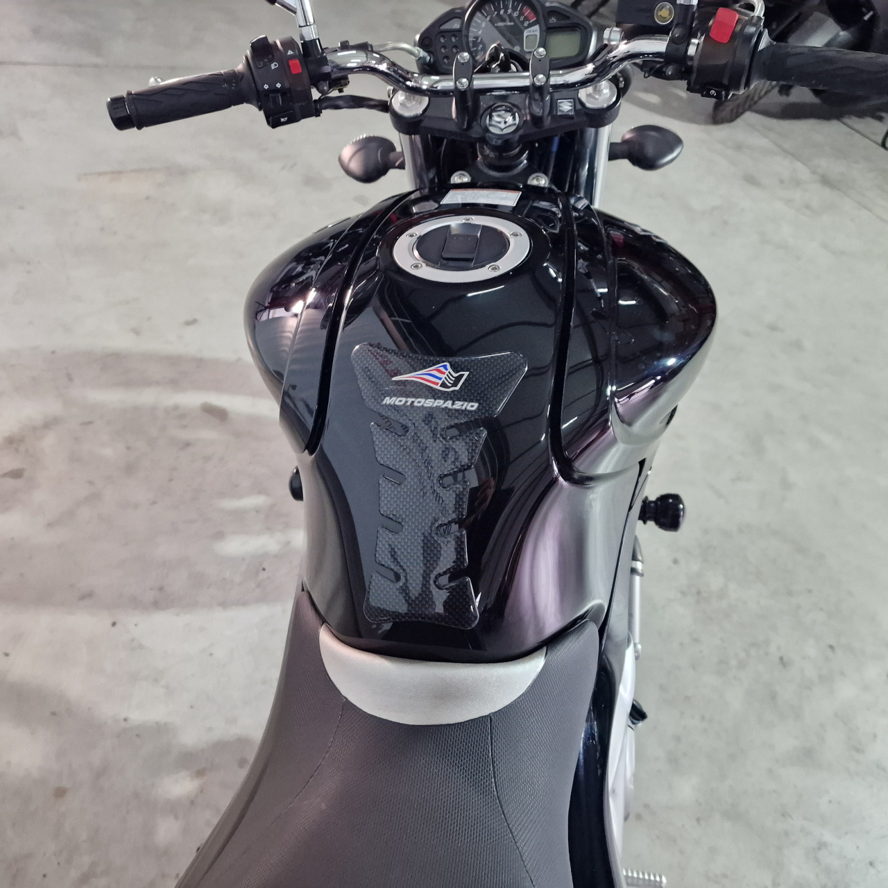 Suzuki Gladius | An 2009 | S01151 [8]