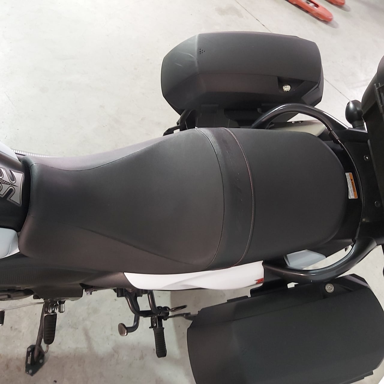 Suzuki V-Strom 650 ABS | An 2014 | S113822 [10]