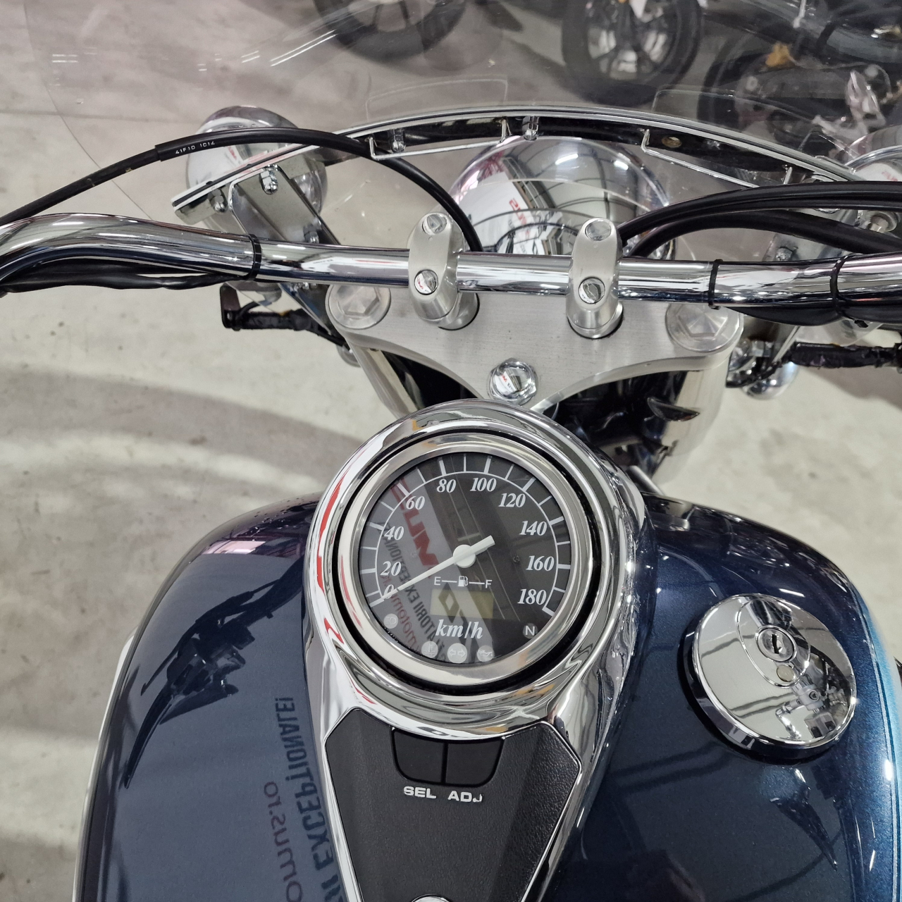 Suzuki Volusia VL800 | An 2002 | S04549 [6]