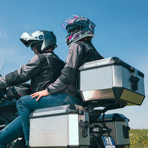 Top Case Givi Trekker Alaska Aluminiu 56 [7]