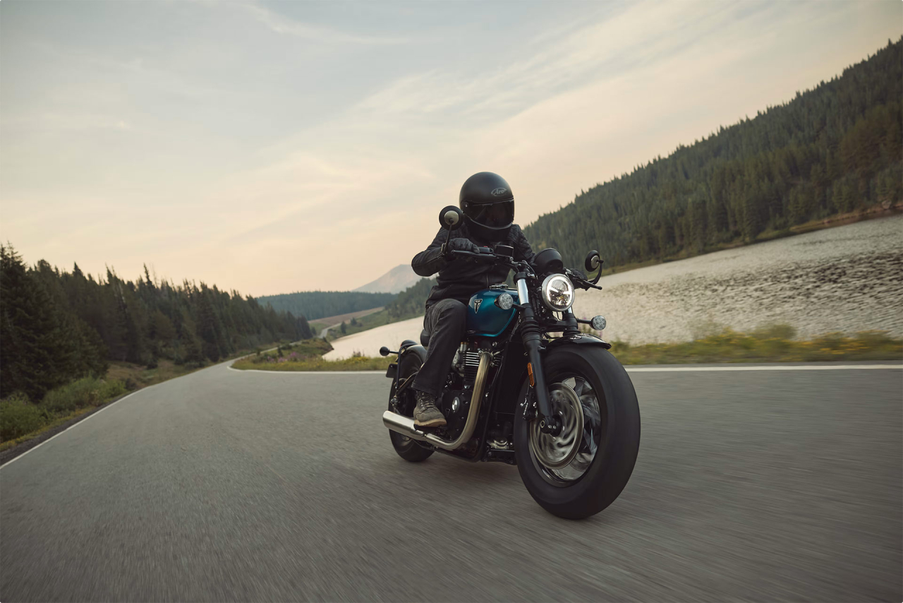 Triumph Bonneville Bobber [6]