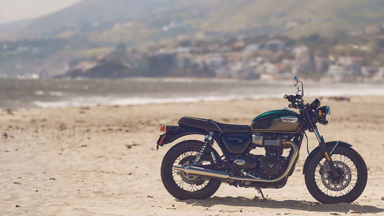 Triumph Bonneville T100 [3]