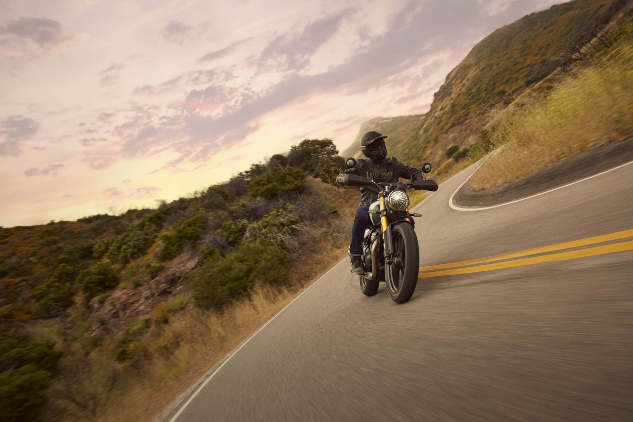 Triumph Scrambler 400 X [5]