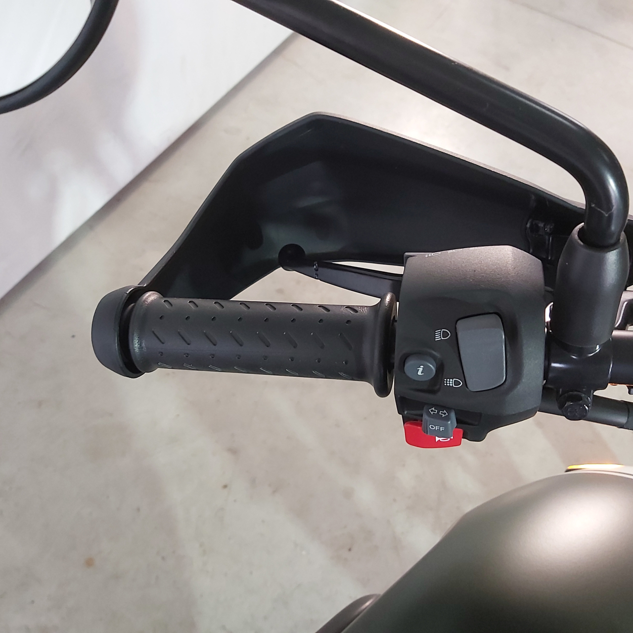 Triumph Scrambler 400 X ABS | An 2025 | T30074 [6]