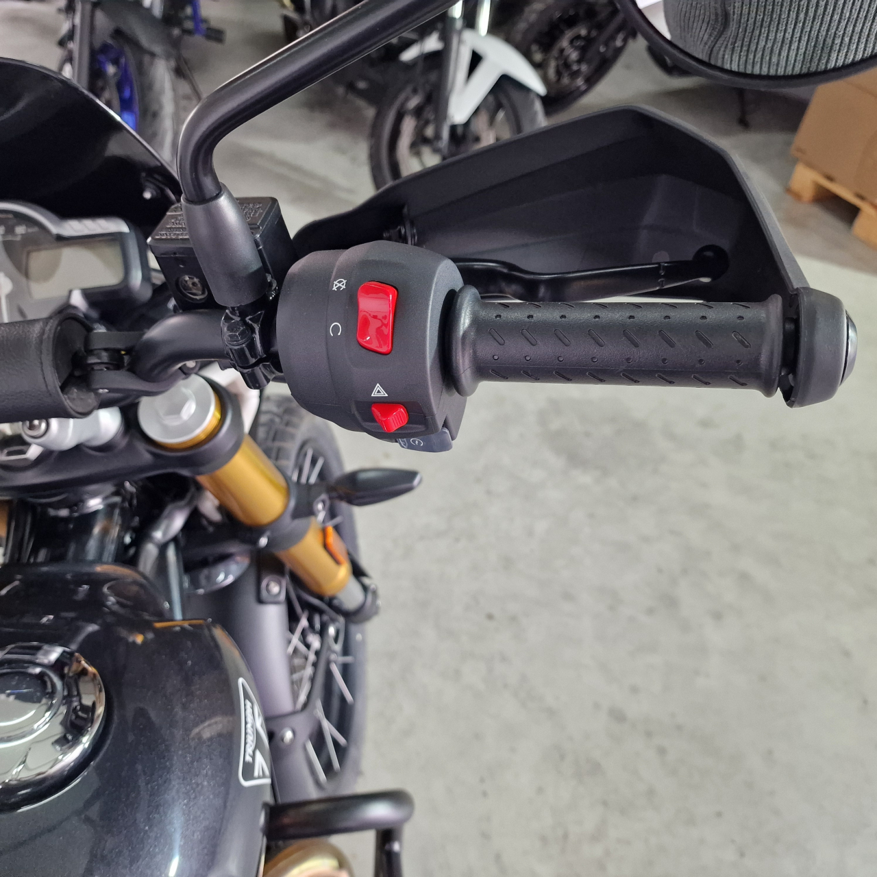 Triumph Scrambler 400 XC ABS | An 2025 | TA46386 [8]