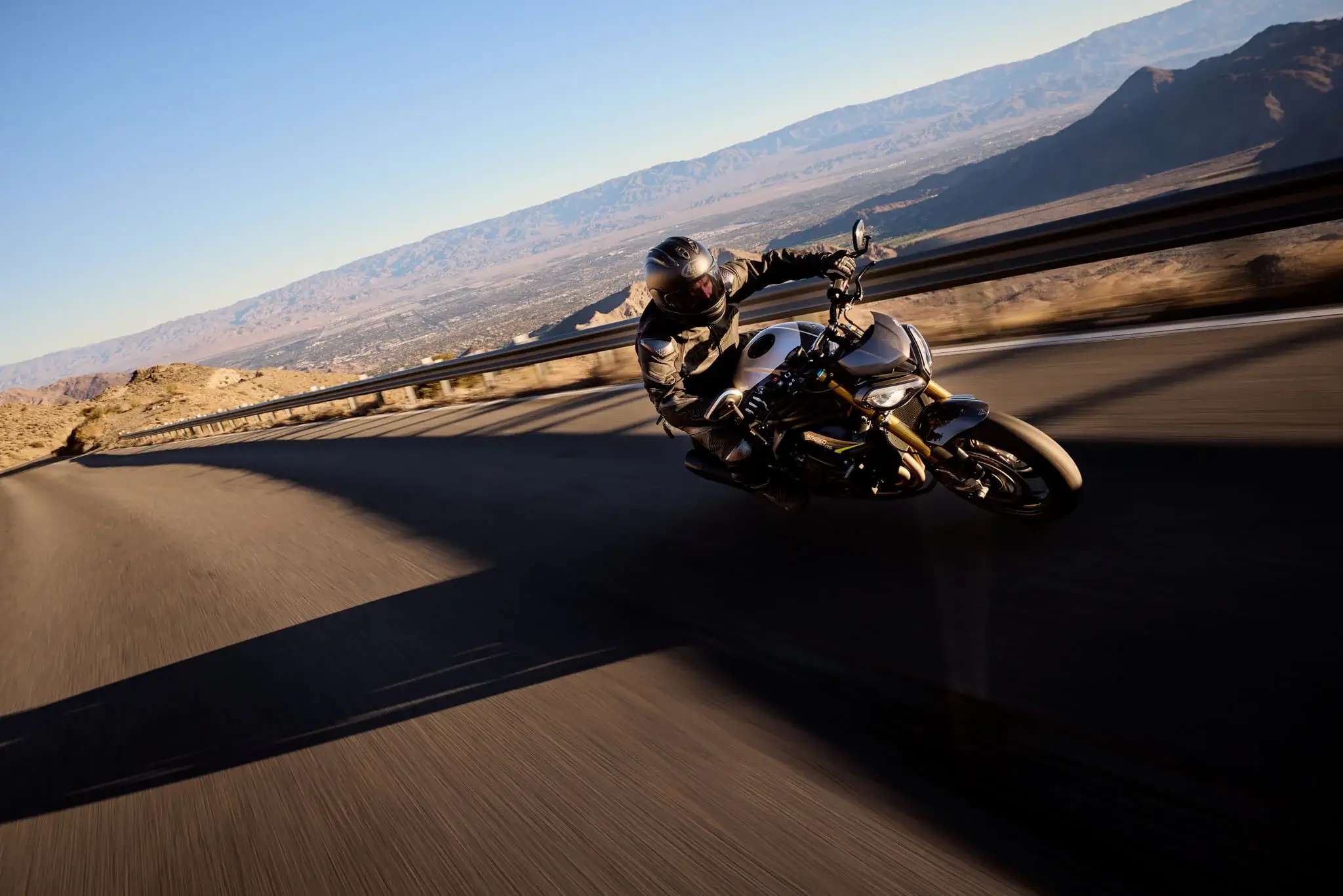 Triumph Speed Triple 1200 RS [9]