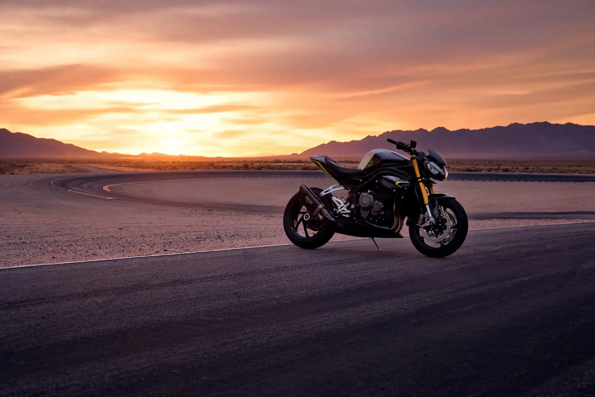 Triumph Speed Triple 1200 RS [7]