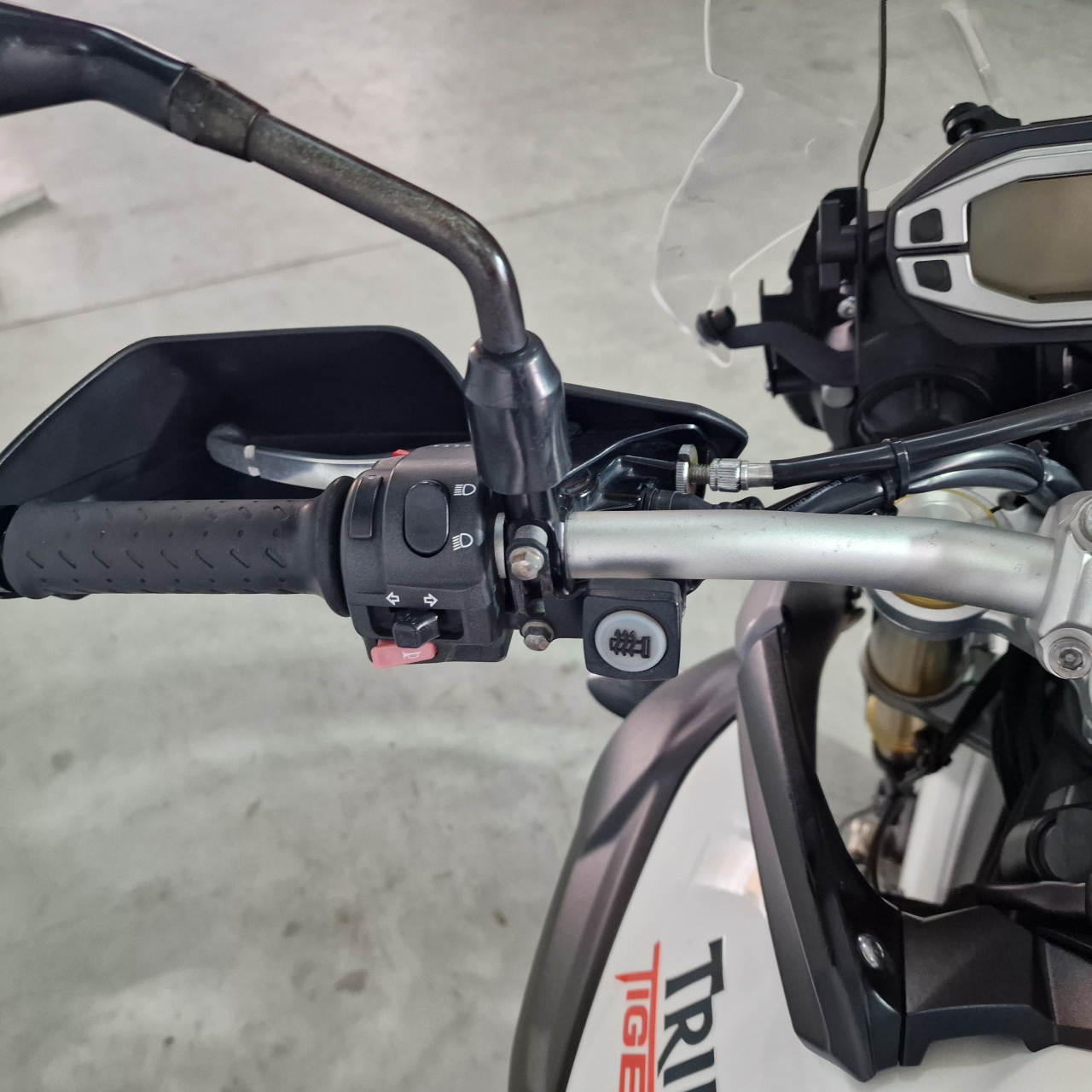 Triumph Tiger 800 ABS | An 2014 | T47479 [7]