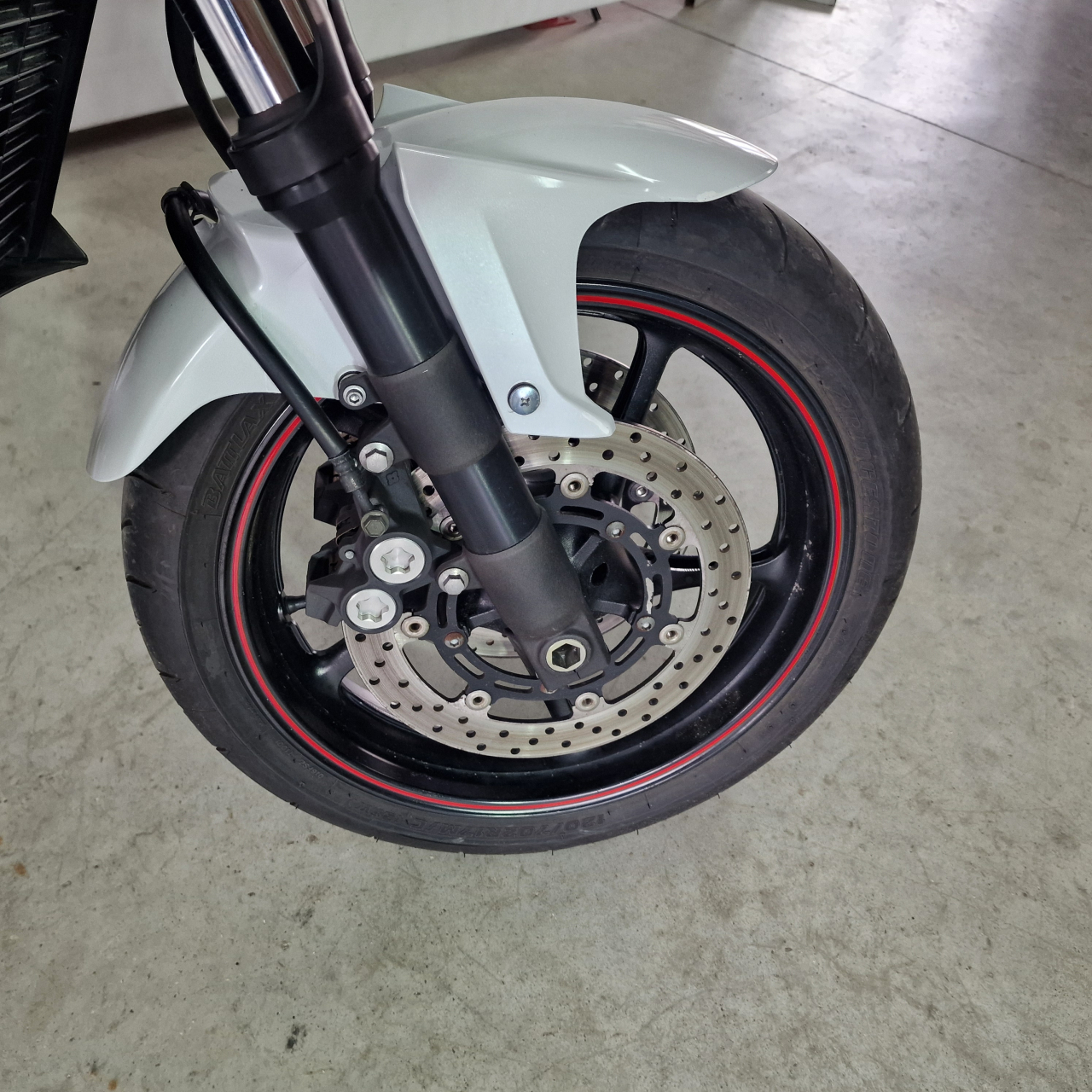 Yamaha FZ6 S2 | An 2008 | Y15551 [5]