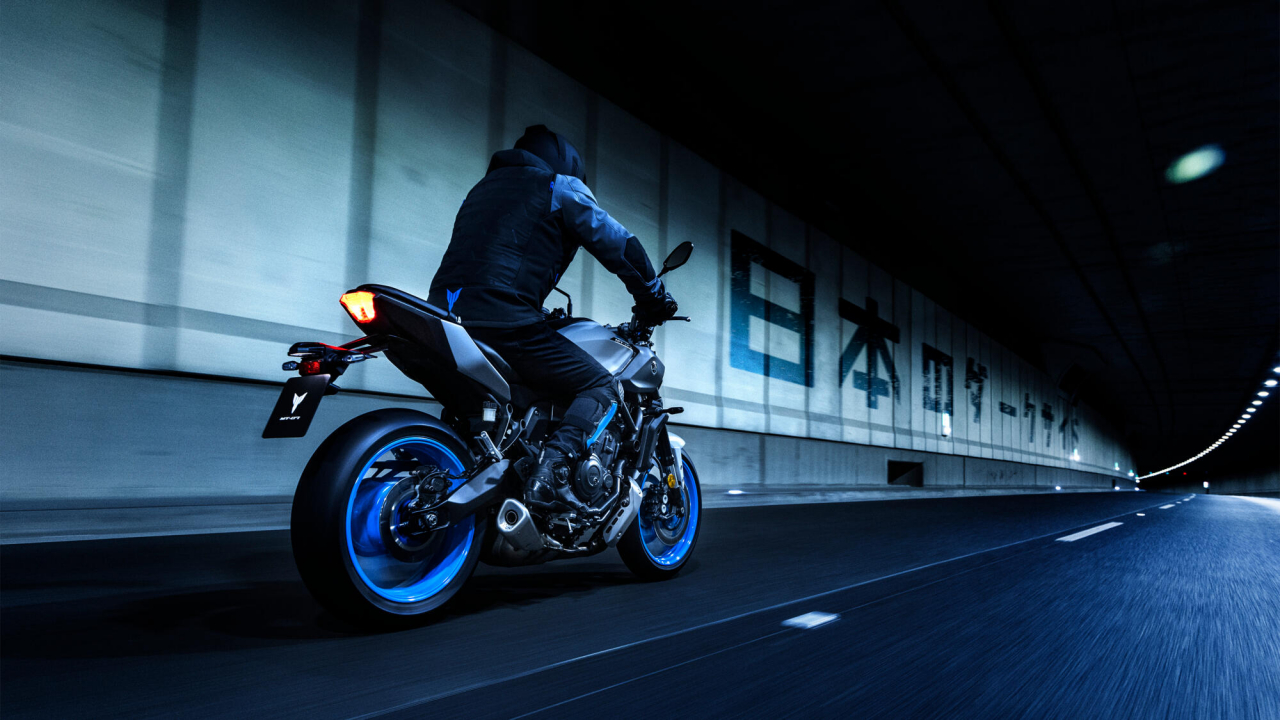 Yamaha MT-07 Y-AMT Automat [16]