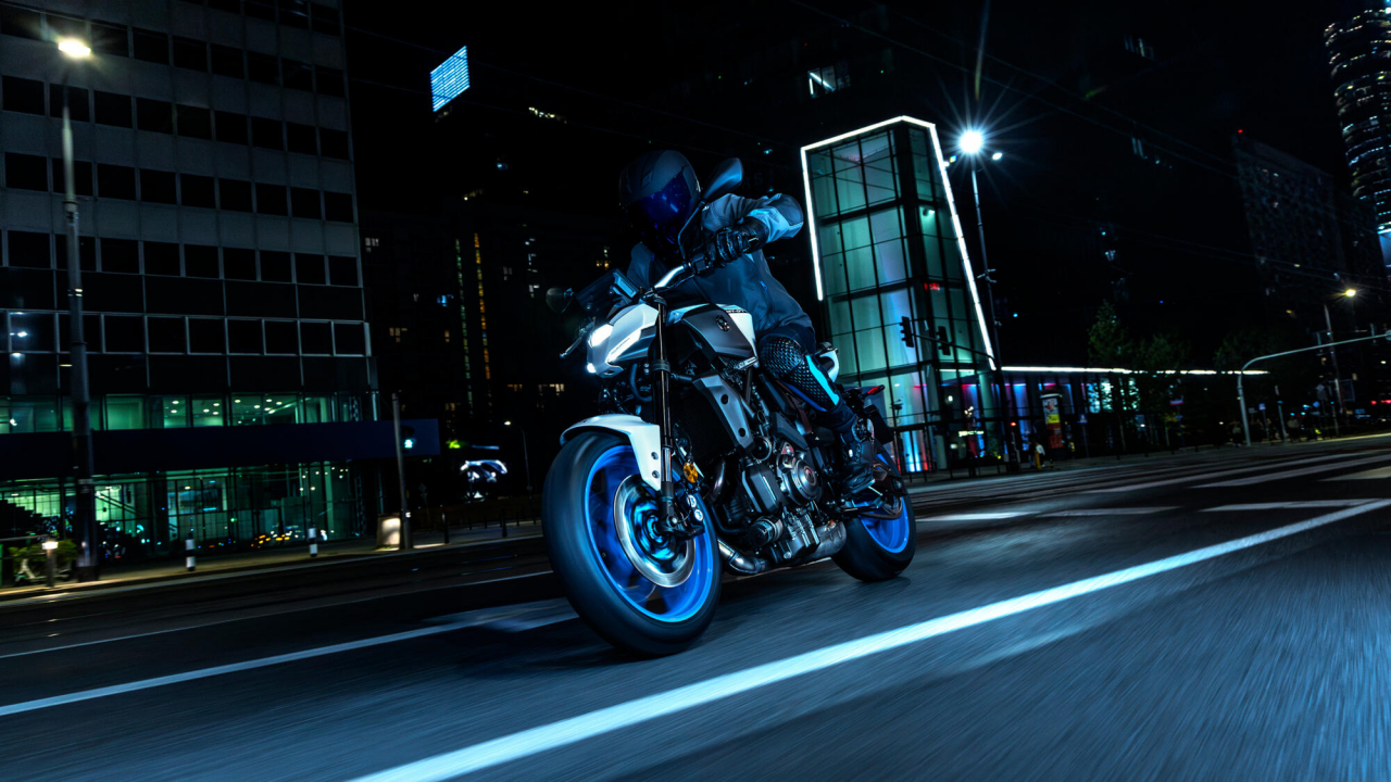Yamaha MT-07 Y-AMT Automat [11]