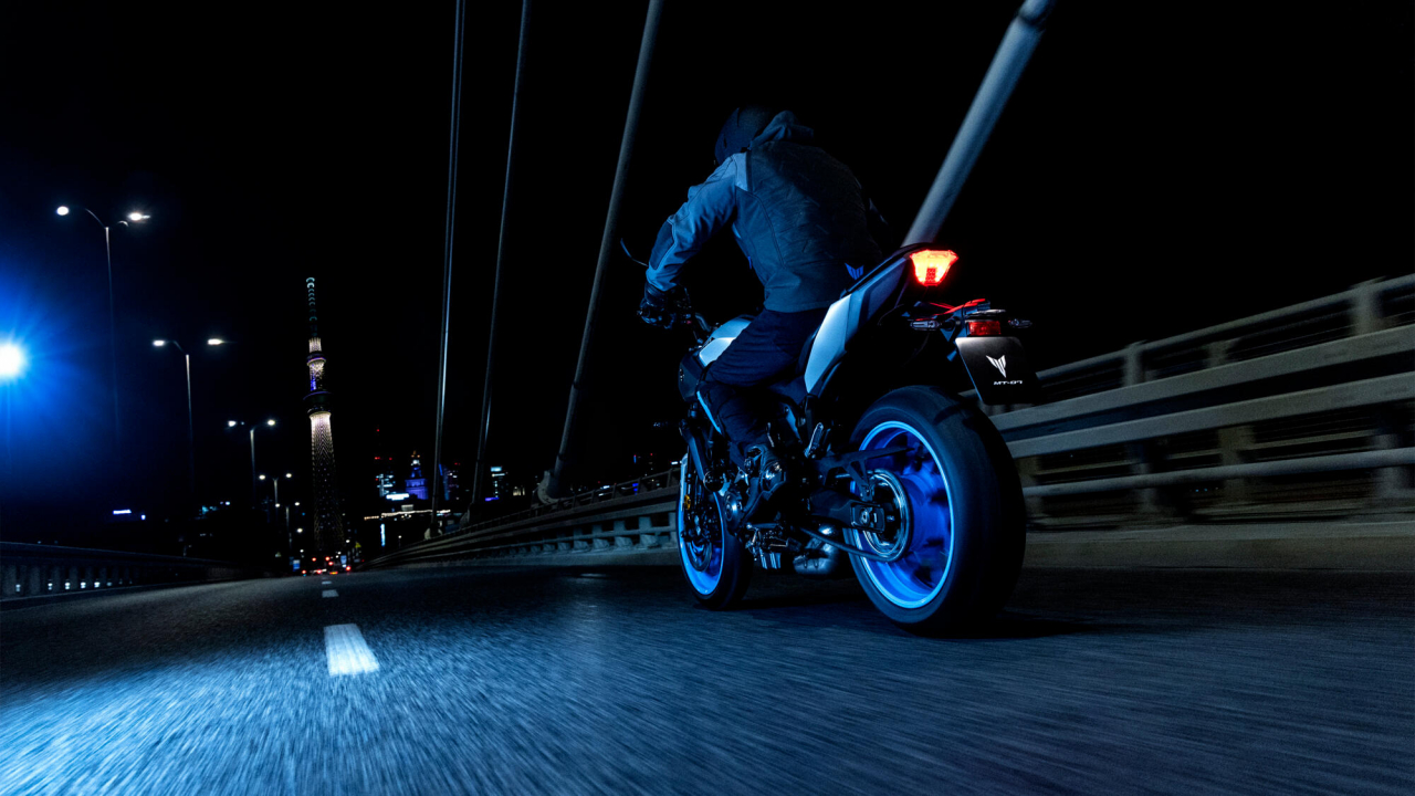 Yamaha MT-07 Y-AMT Automat [17]