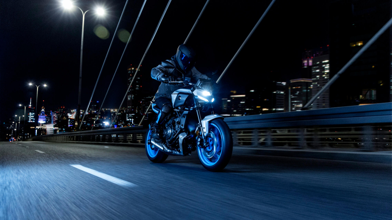 Yamaha MT-07 Y-AMT Automat [10]