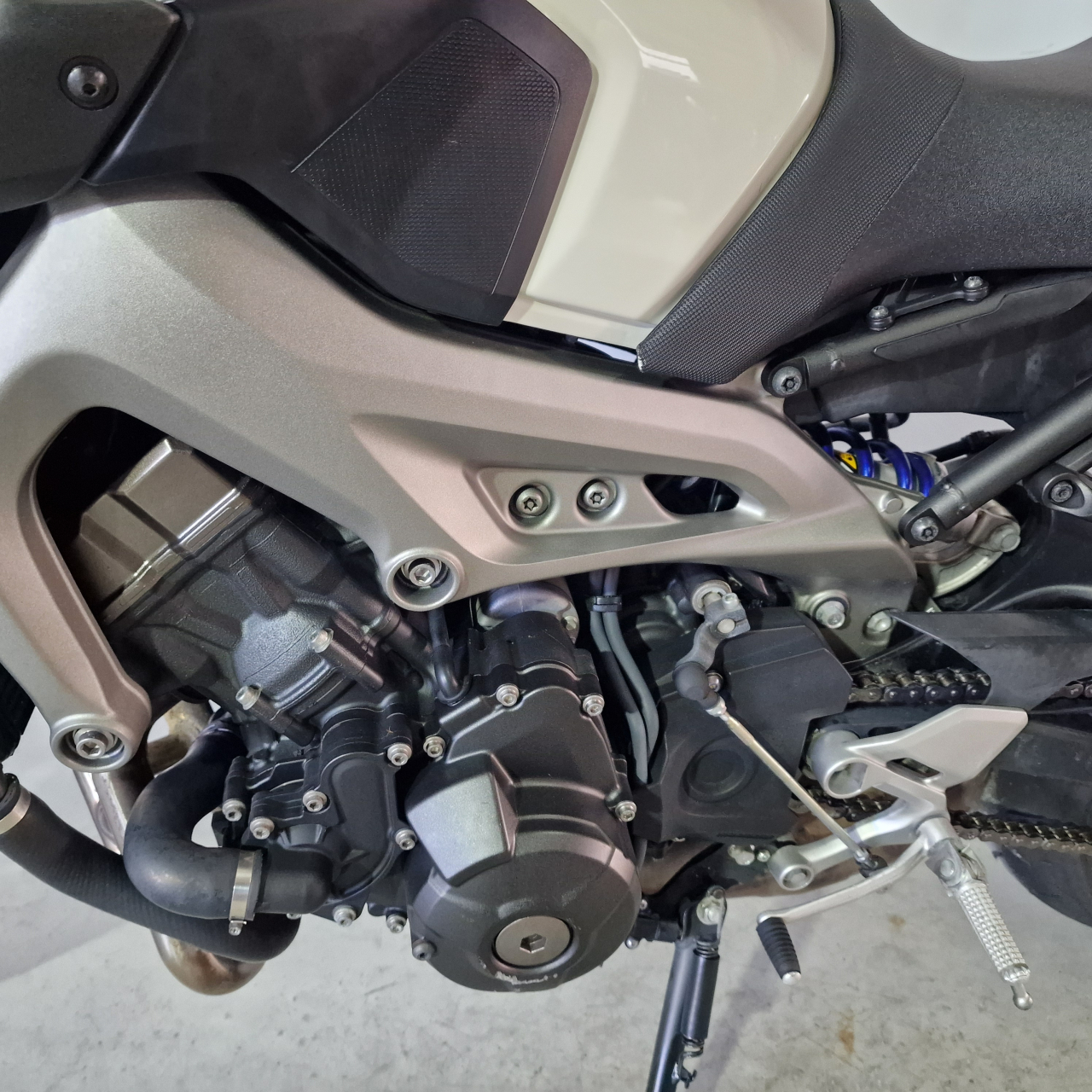 Yamaha MT-09 ABS | An 2015 | Y08280 [10]