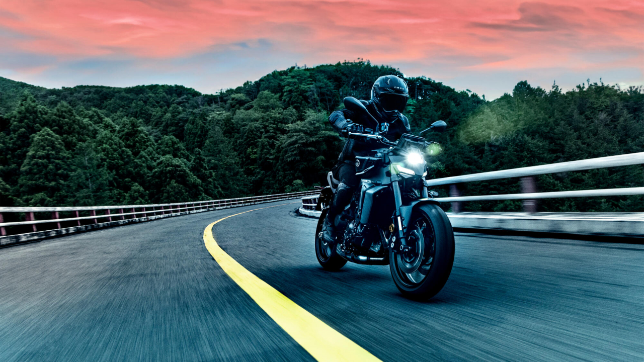 Yamaha MT-09 Y-AMT Automat [7]