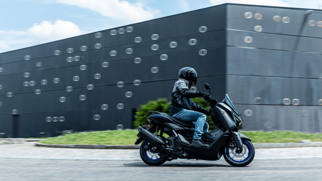 Yamaha NMAX 125 [14]