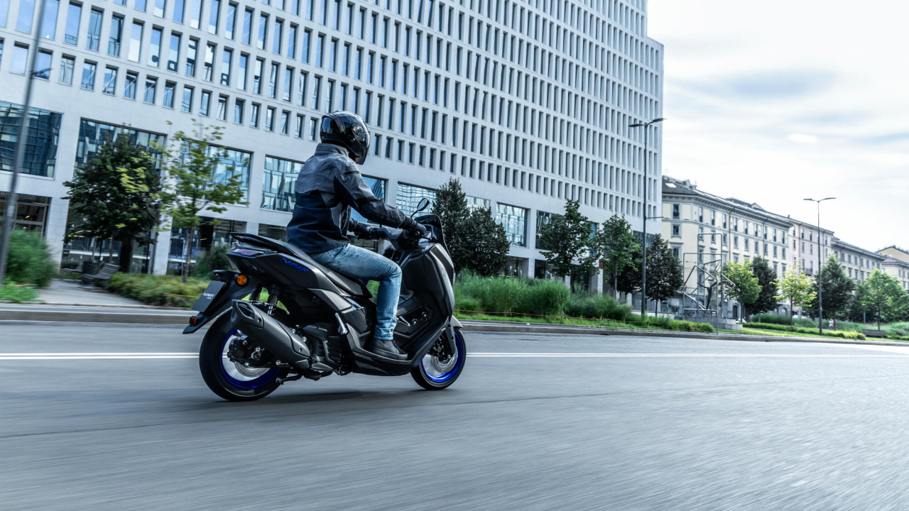 Yamaha NMAX 125 [18]