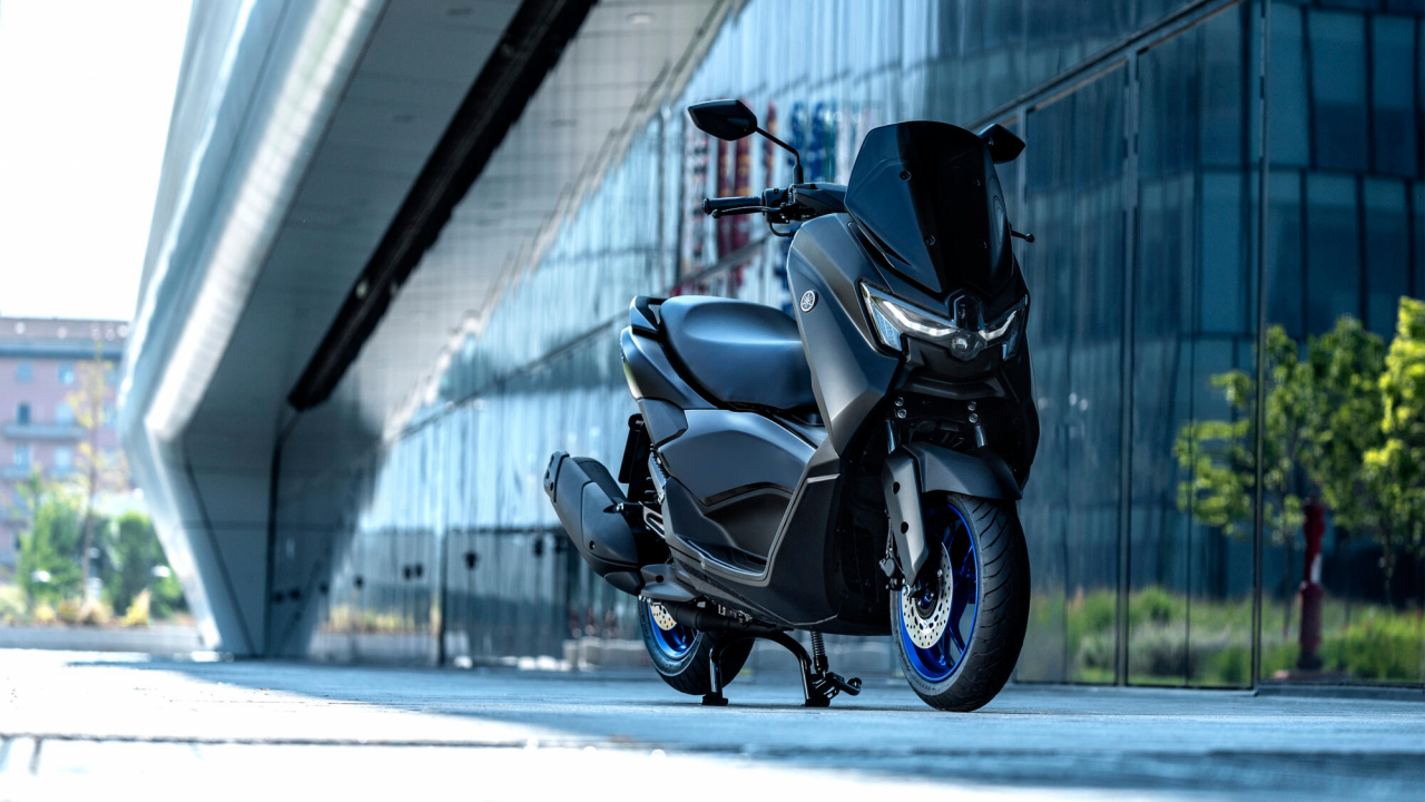 Yamaha NMAX 125 [24]