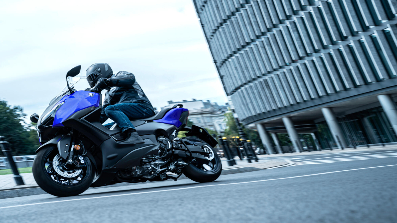 Yamaha TMAX [7]