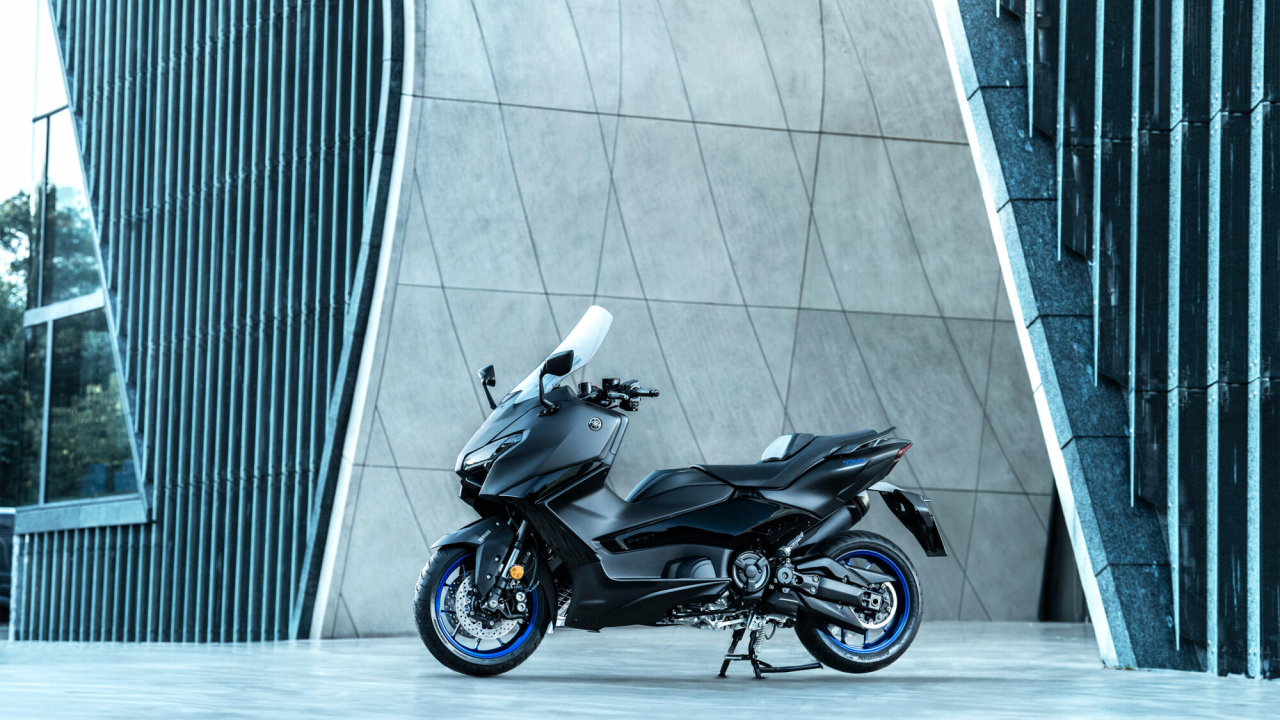 Yamaha TMAX [27]