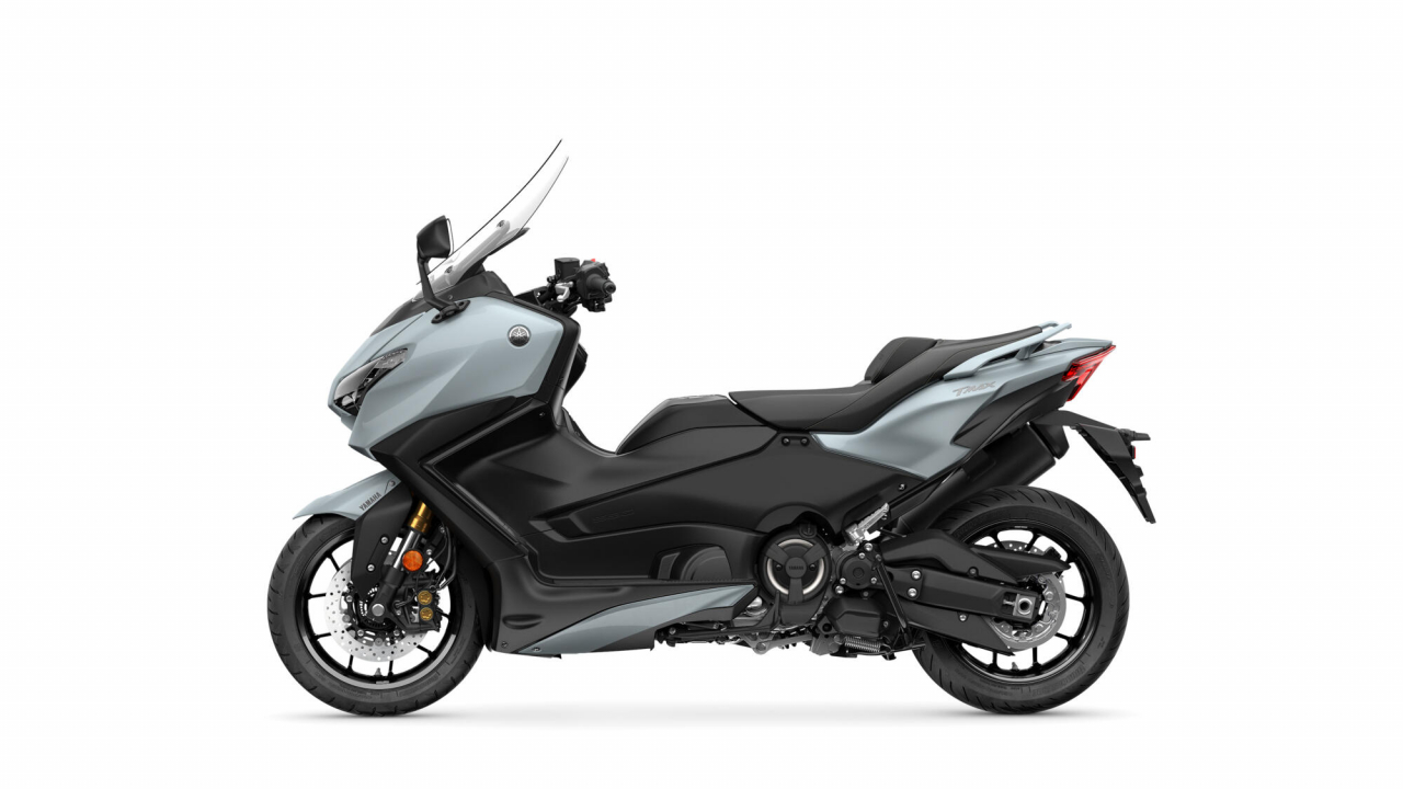 Yamaha TMAX Tech Max [4]
