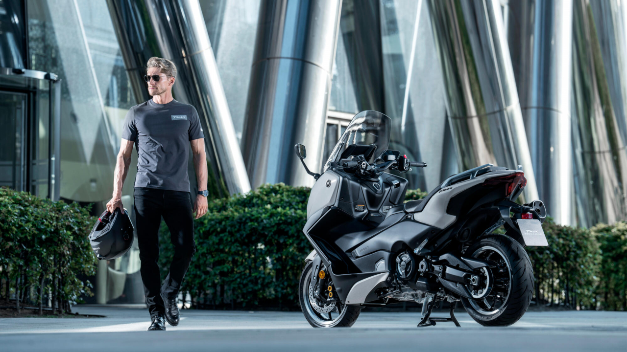 Yamaha TMAX Tech Max [34]