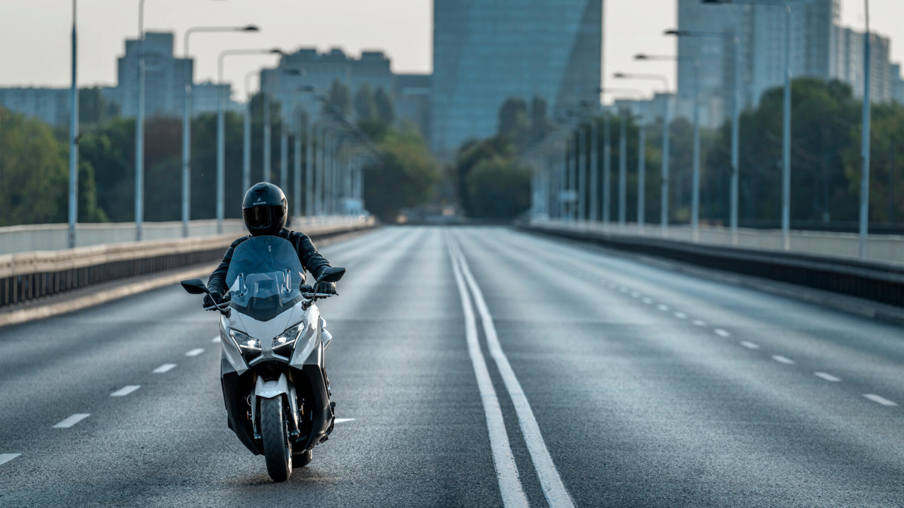 Yamaha TMAX Tech Max [26]