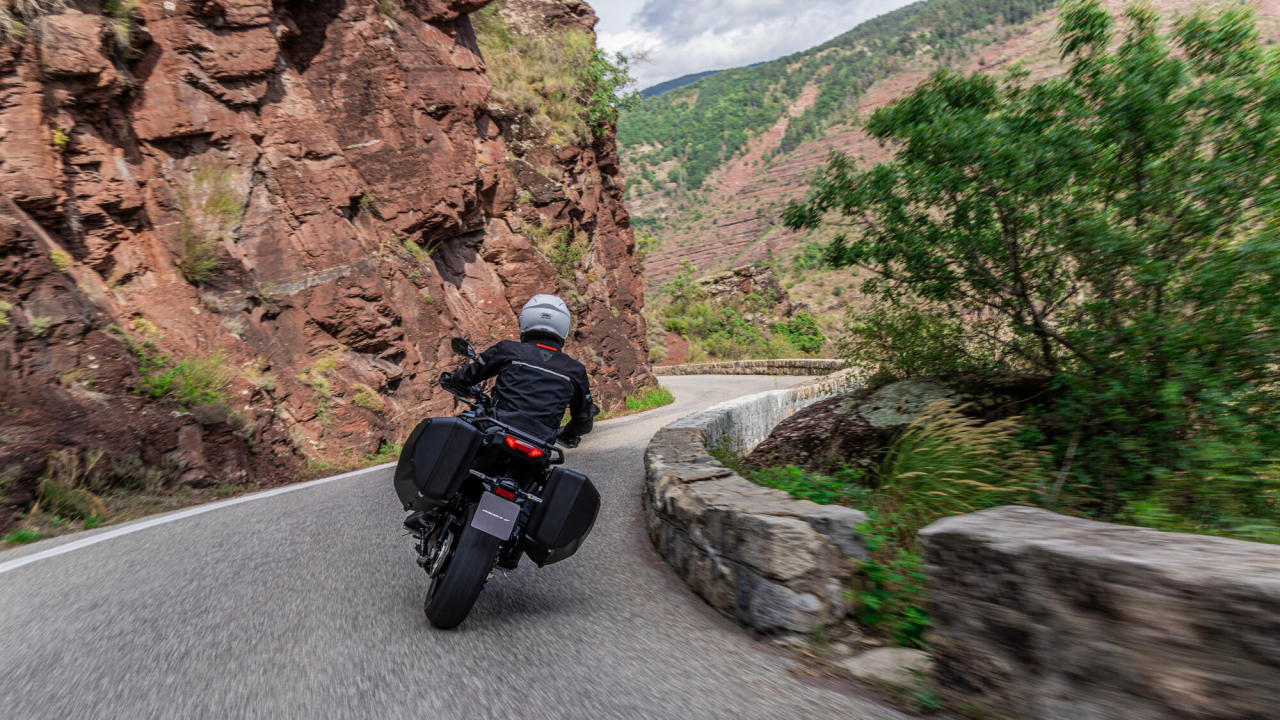 Yamaha Tracer 9 GT [15]