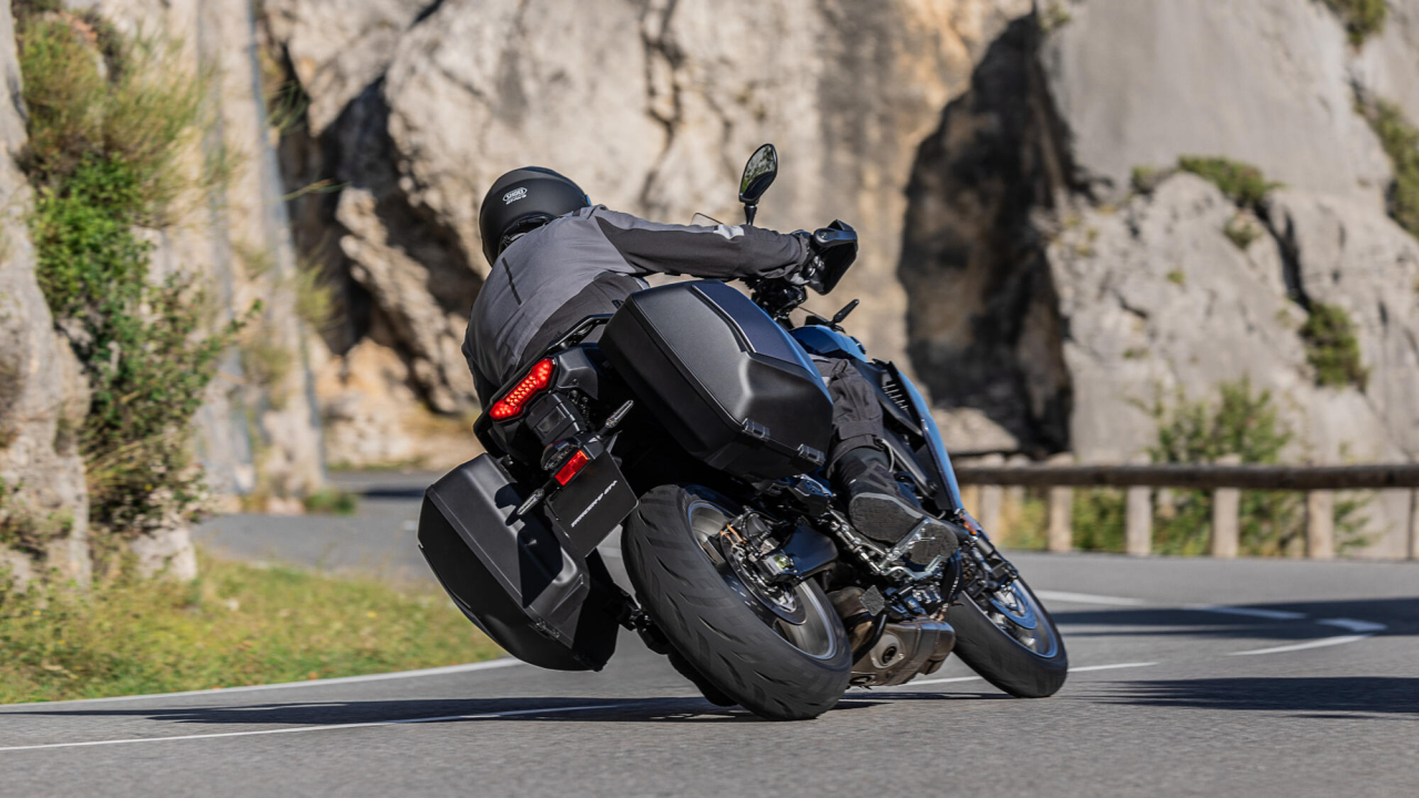 Yamaha Tracer 9 GT+ Y-AMT Automat [14]