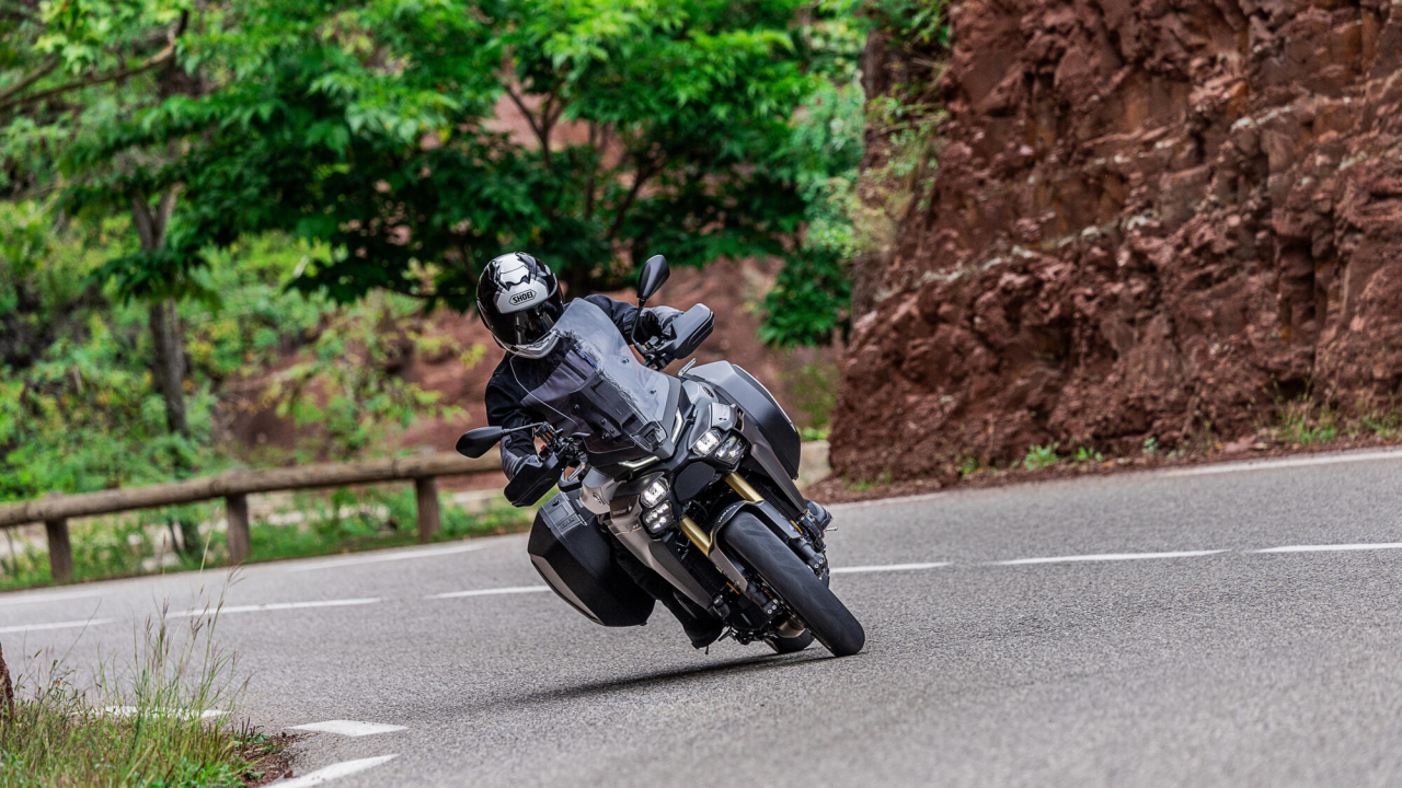 Inchiriaza Yamaha Tracer 9 GT Y-AMT Automat [18]