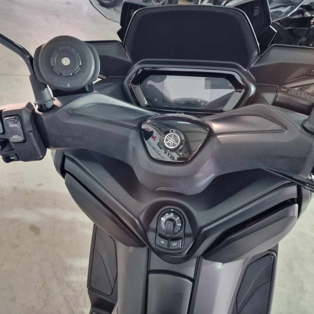Yamaha X-Max 300 ABS | An 2024 | Y10651 [6]