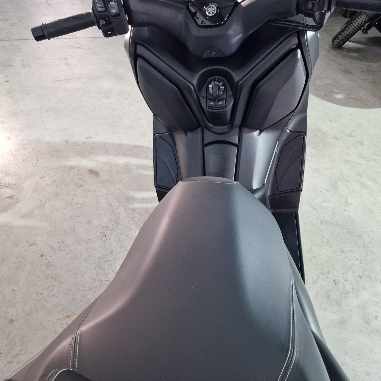 Yamaha X-Max 300 ABS | An 2024 | Y10651 [9]